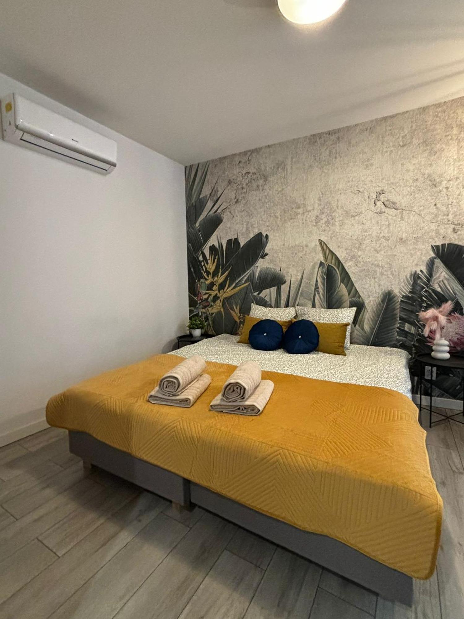 Wow! Paradise Aparthotel Красков Екстериор снимка